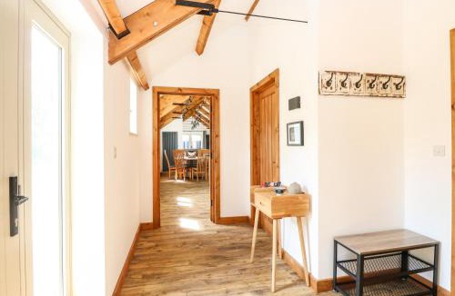 Repps with Bastwick House | Cobblers Barn