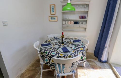 Heptonstall House | Cobbles Cottage