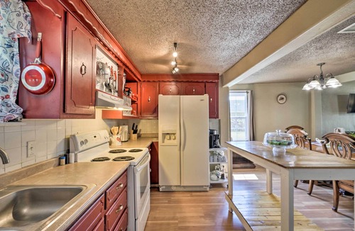 Hermitage House | ‘Cobblestone Cottage' - 10 Mi to Pomme de Terre!
