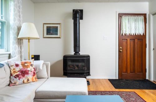 Tay Valley House | Cobblestone Cottages