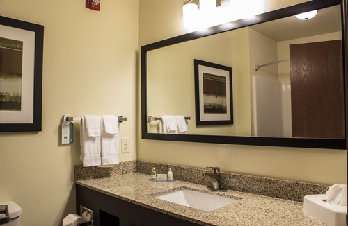 Stevens Point Hotel | Cobblestone Hotel & Suites – Stevens Point
