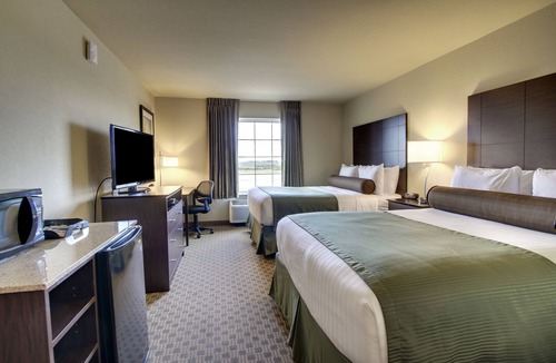 Wayne Heights Hotel | Cobblestone Hotel & Suites - Waynesboro