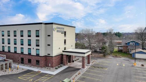 Mosinee Hotel | Cobblestone Hotel & Suites - Mosinee