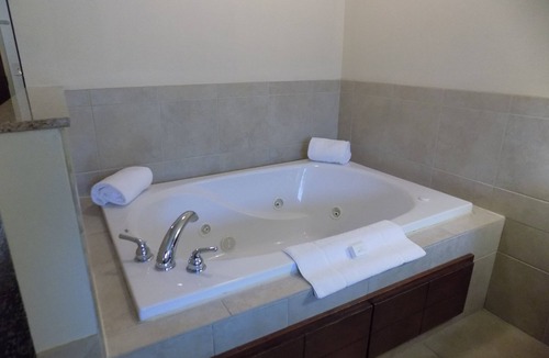 Seward Hotel | Cobblestone Hotel & Suites - Seward