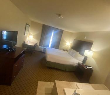 Broken Bow Hotel | Cobblestone Hotel & Suites - Broken Bow