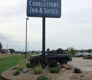 Fort Madison Hotel | Cobblestone Inn & Suites Fort Madison