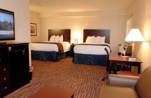 Fort Madison Hotel | Cobblestone Inn & Suites - Fort Madison