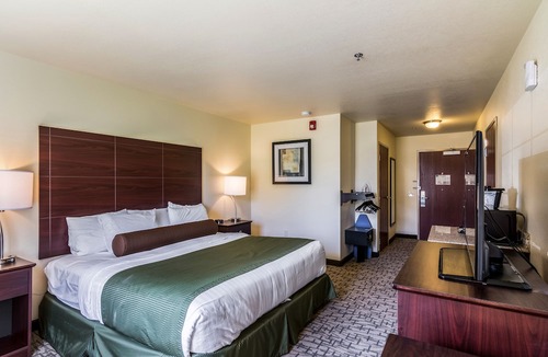Barron Hotel | Cobblestone Inn & Suites - Barron