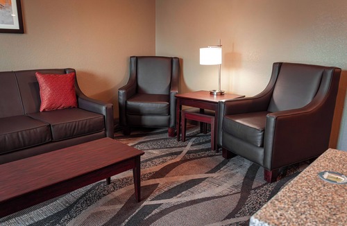 Big Lake Hotel | Cobblestone Inn & Suites – Big Lake