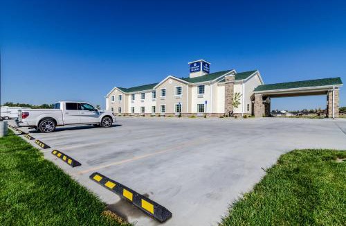 Cambridge Hotel | Cobblestone Inn & Suites Cambridge