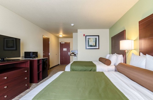 Harper Hotel | Cobblestone Inn & Suites - Harper