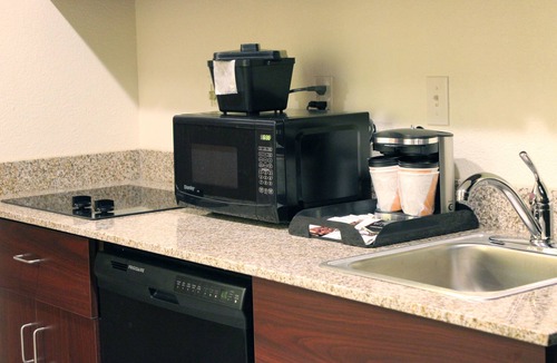 Lamoni Hotel | Cobblestone Inn & Suites - Lamoni