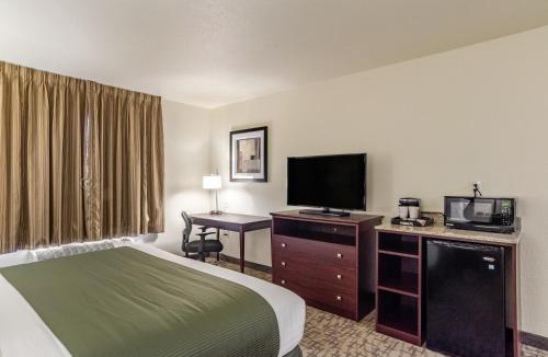 Bridgeport Hotel | Cobblestone Inn & Suites - Bridgeport