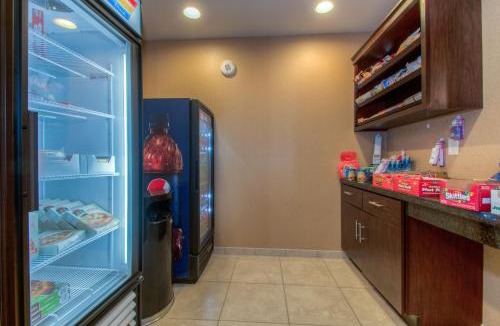Wray Hotel | Cobblestone Inn & Suites - Wray