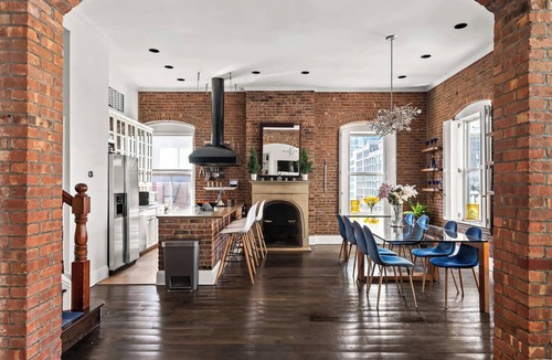 Ukrainian Village Apartment | Cobblestone Manor by Rove Travel | PH w/Outdoor Spaces