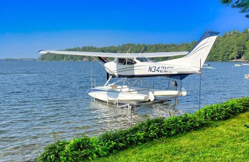 Winthrop House | Cobbossee Hideaway