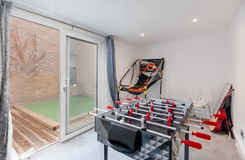 Woodside Apartment | Cobden 2 Bed Apartment