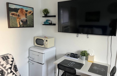 Frankford Hotel | Cobmin Ridge Motel