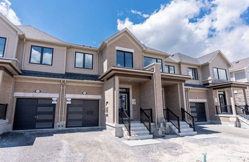 Cobourg House | Cobourg Trails Villa - 5 min from Cobourg beach and trails!