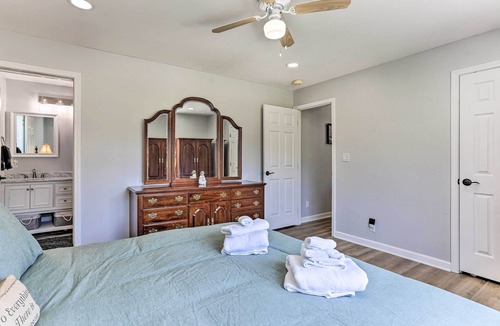 Narrowsburg House | Cochecton Getaway w/Pool Table + Fire Pit!