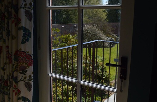 Alton Barnes Apartment | Cockloft, Romantic Countryside Hideaway