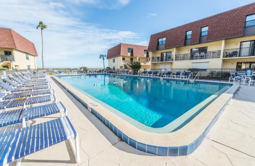 Avon By The Sea Apartment | Cocoa Beach Club 206