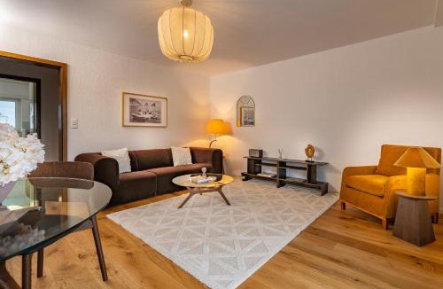 Horgen District Apartment | Cocoa Suite Kilchberg - 80 qm, 2 Schlafzimmer, Balkon mit Seeblick & kostenloser Parkplatz
