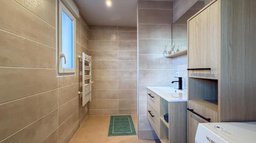 Uxegney Apartment | Cocon chaleureux proche Epinal Private parking