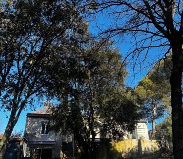 Puget Apartment | Cocon cosy appart romantique, jacuzzi piscine