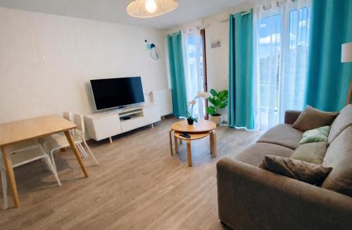 Montevrain Apartment | Cocon cosy avec jardin à 10 min de Disneyland