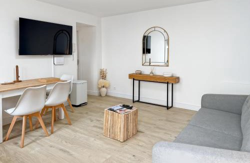 Coupvray Apartment | Cocon magique - 10min Disneyland parking privé idéal famille