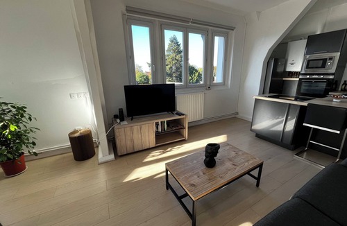 Mouvaux Apartment | Cocon Mouvaux - Comfort & serenity - near tramway