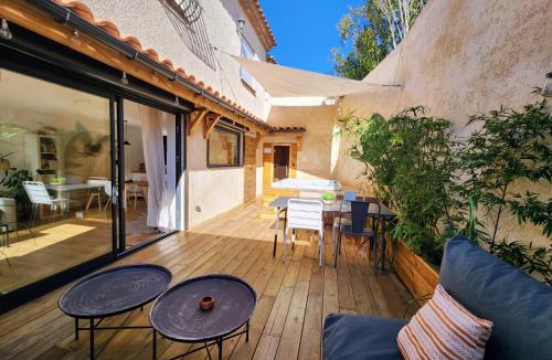 Castelnau-le-Lez Apartment | Cocon Nature Montpellier - Jacuzzi & Sauna - 300m du Tramway