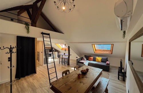 Albertville Apartment | Cocon sous les toits