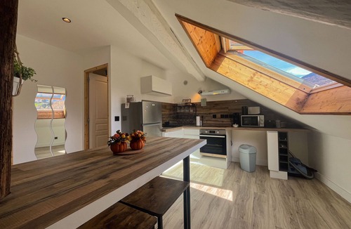 Albertville Apartment | Cocon sous les toits