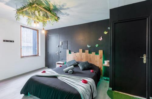 Montagnac Apartment | CoconRoom LEden Balnéo & Moment Unique à deux