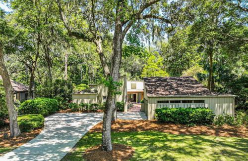 Heritage Woods House | Coconut Cabana