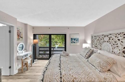 Coconut Grove House | Coconut Grove Haven Family