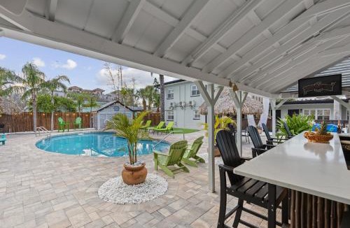 Bay Esplanade House | Coconut Grove Resort Oasis