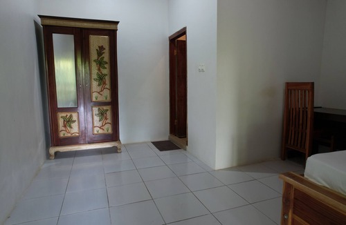 Sumbawa Barat Cabin | Coconut homstay