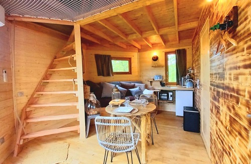 Lamothe-Fenelon House | Cocoon cabin with spa in the trees