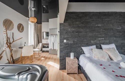 Charavines Apartment | Cocoon du Lac Charavines jacuzzi-wifi-parking