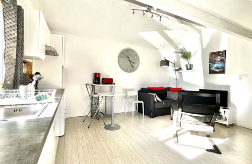 Saint-Loubes House | cocoon house