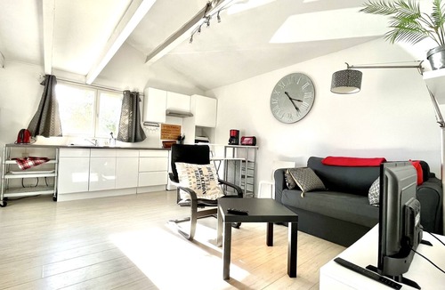 Saint-Loubes House | cocoon house