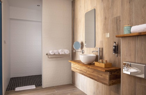 Trepied Hotel | Cocoon Inn