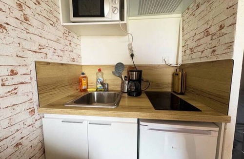 Valenciennes Apartment | Cocoon - Tramway 2min - Ideal for business trips