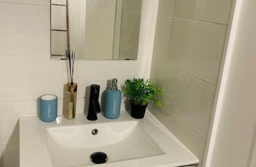 Avesnes-sur-Helpe Apartment | cocooning modern design studio