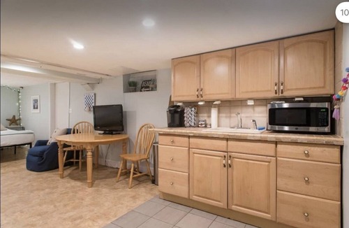 Winthrop Apartment | Cody's Place Winthrop Boston Logan Airport Beaches
