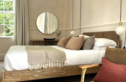 Rowen Bed & Breakfast | Coed Mawr Hall