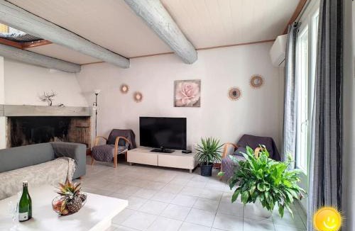 Fitou House | Coeur de Fitou Maison de village atypique avec terrasse